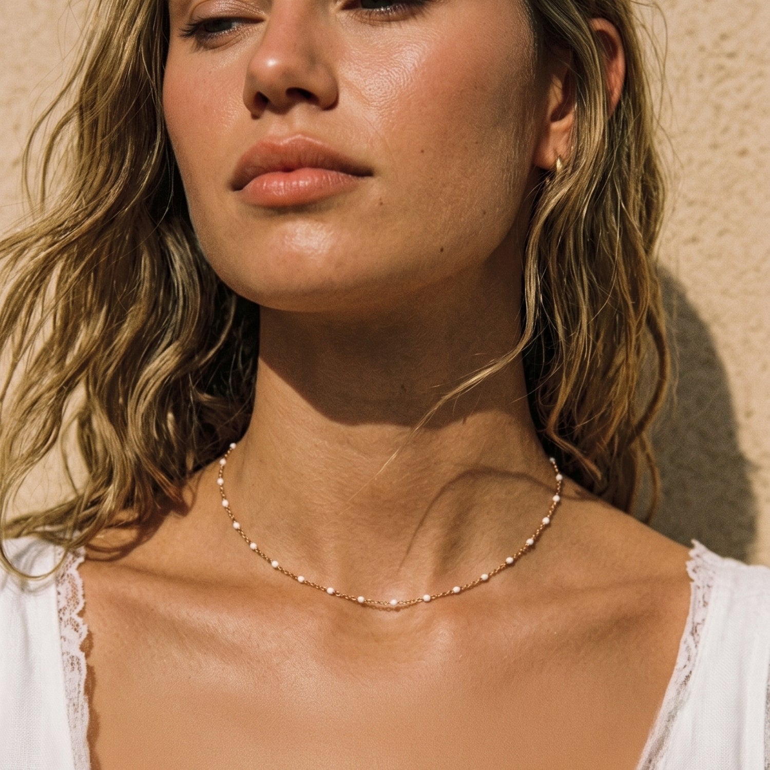 COLLANA DI PERLINE BIANCHE