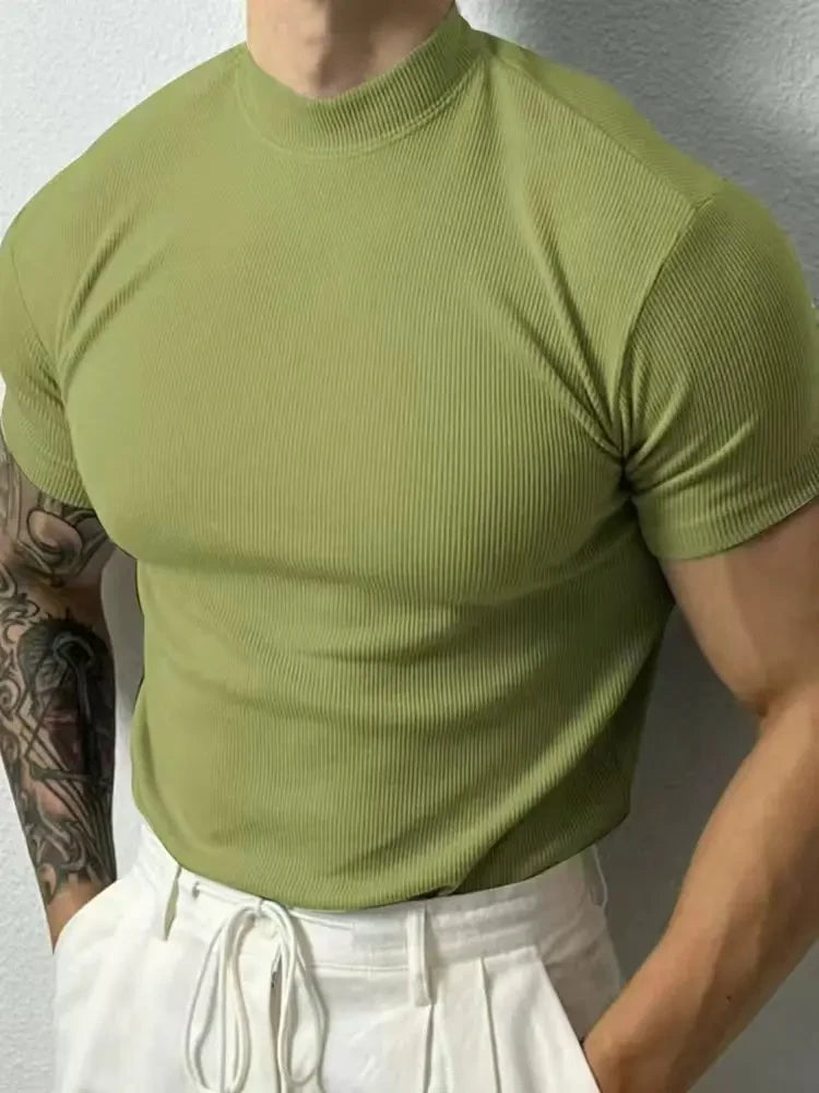 Tricou slim fit cu guler ridicat