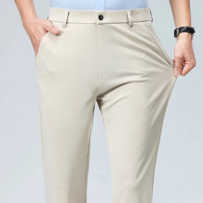 Pantaloni casual pentru bărbați