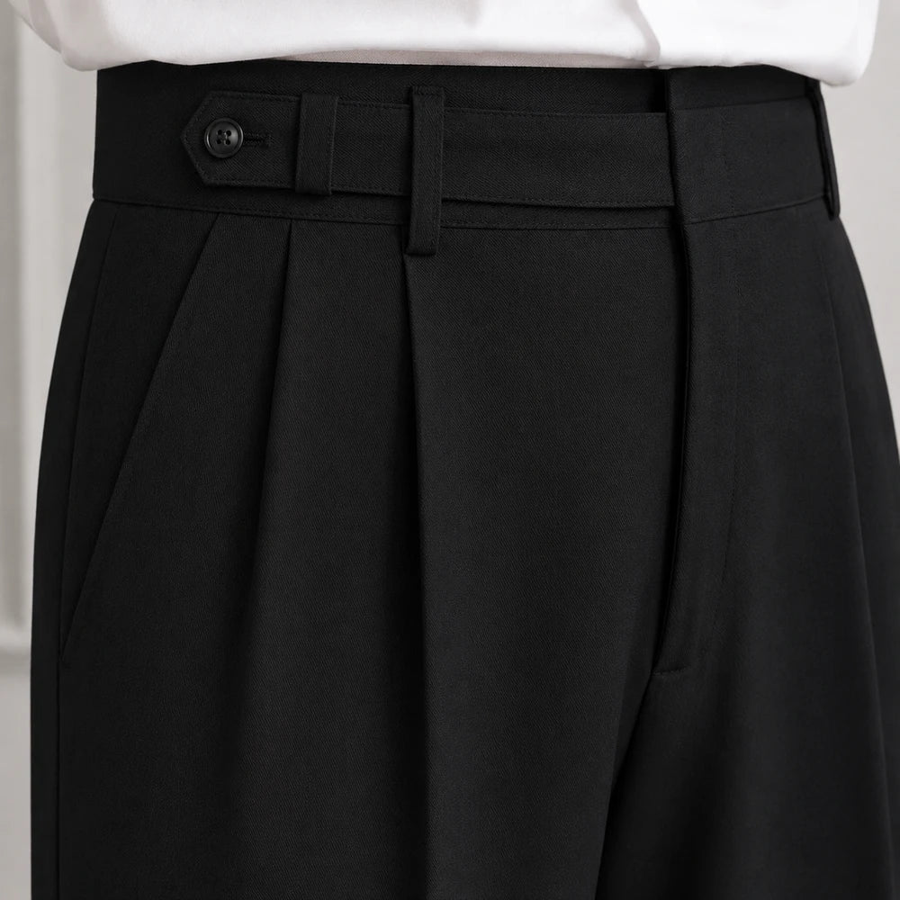 Pantaloni fluidi cu croială lejeră
