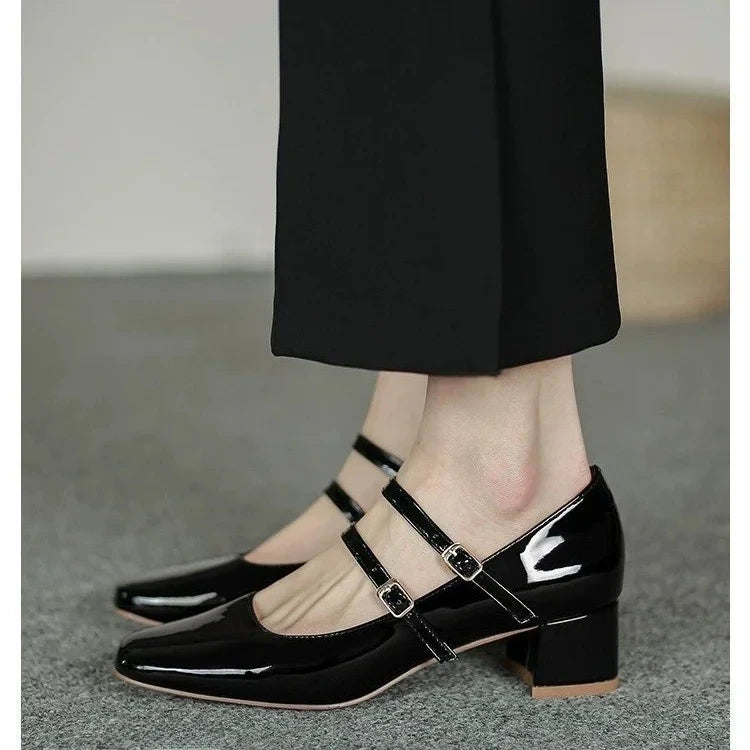 Pantofi Mary Jane retro
