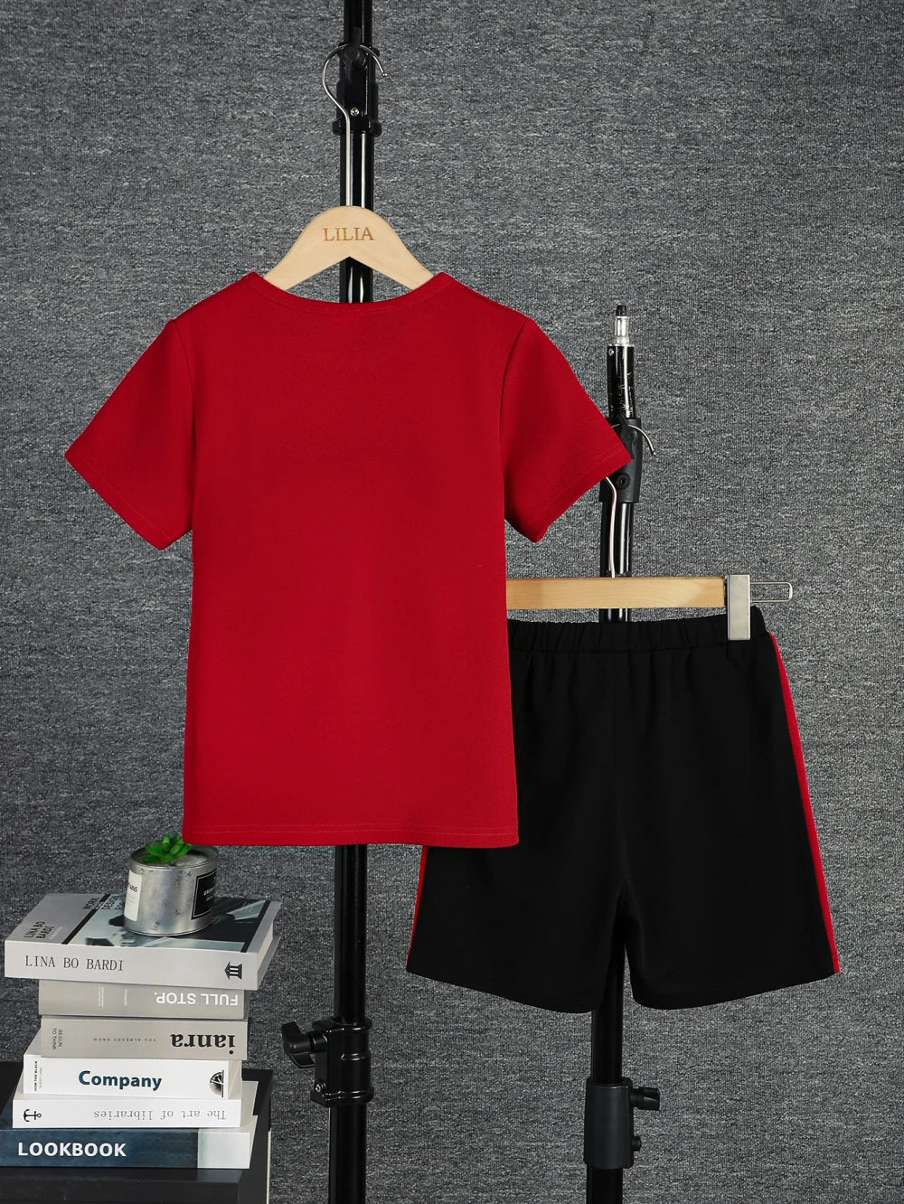 Set | Tricou si pantaloni scurti baieti
