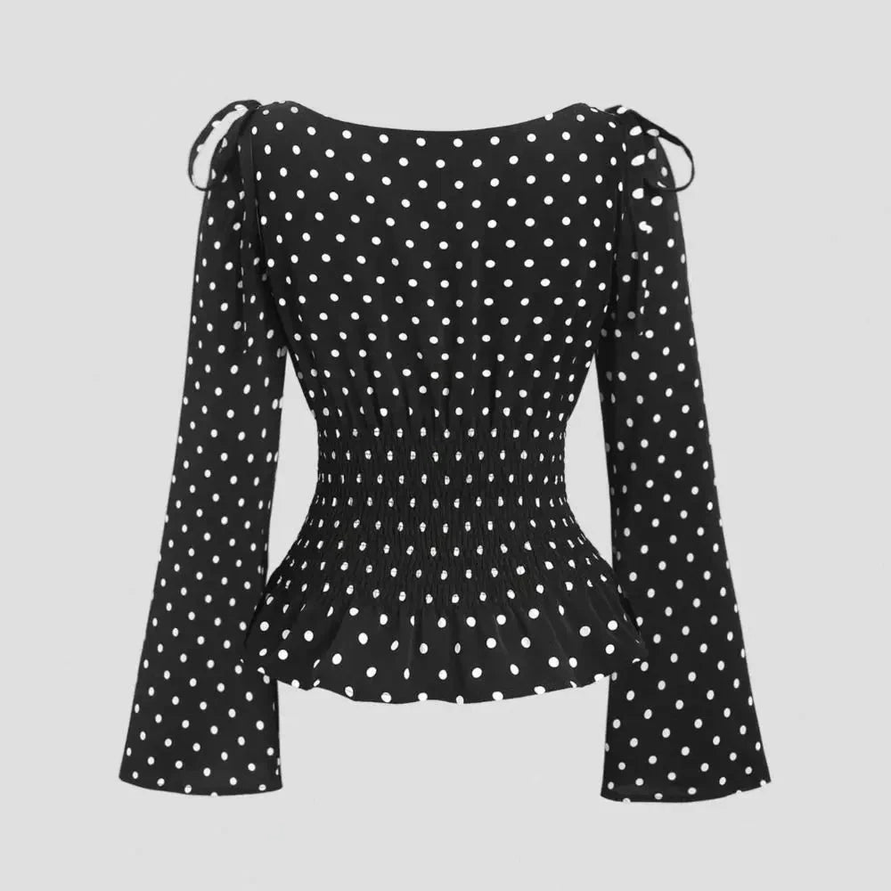 Blusa cu volane și buline