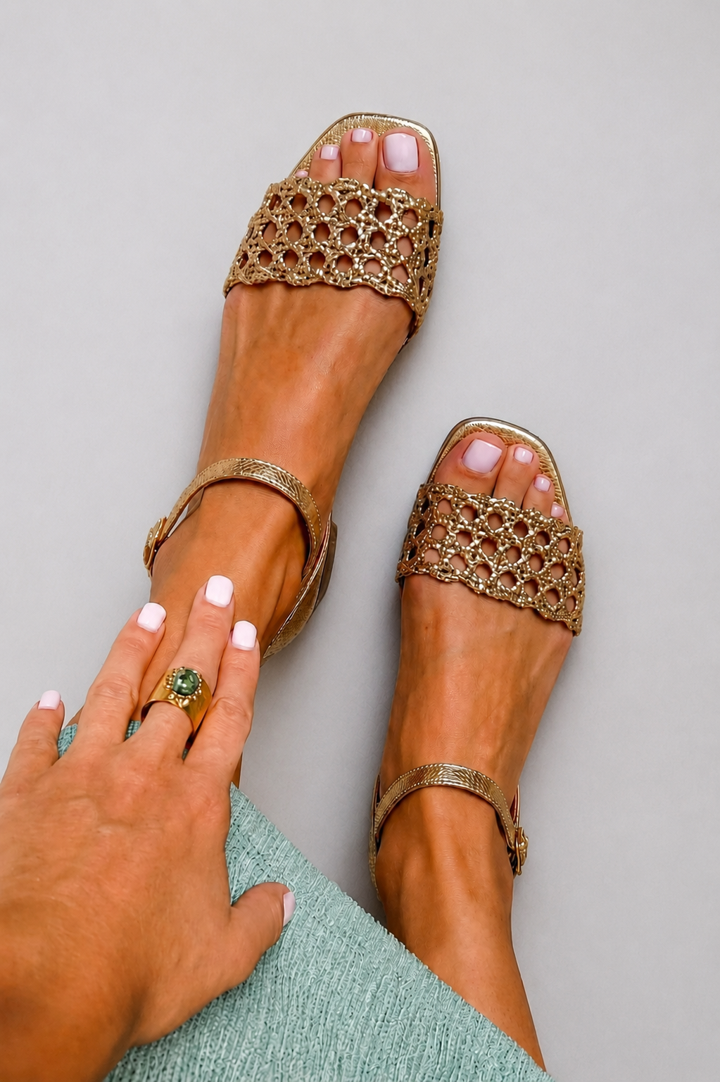 Aurora™ | Sandali dorati "Incanto estivo"