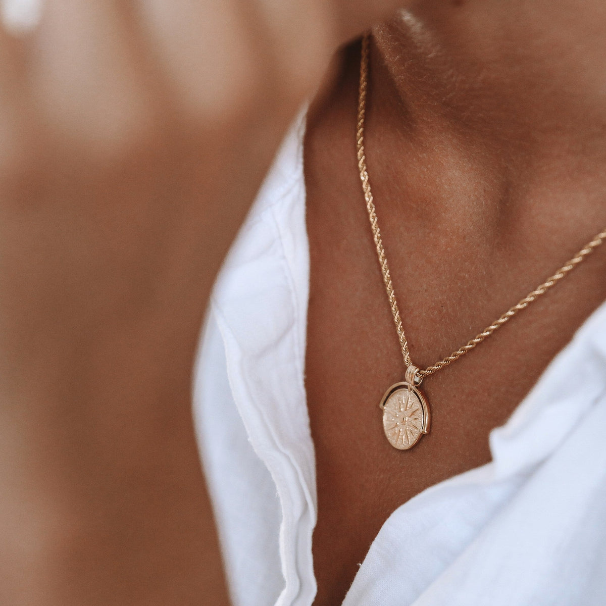 COLLANA SOLE DORATO
