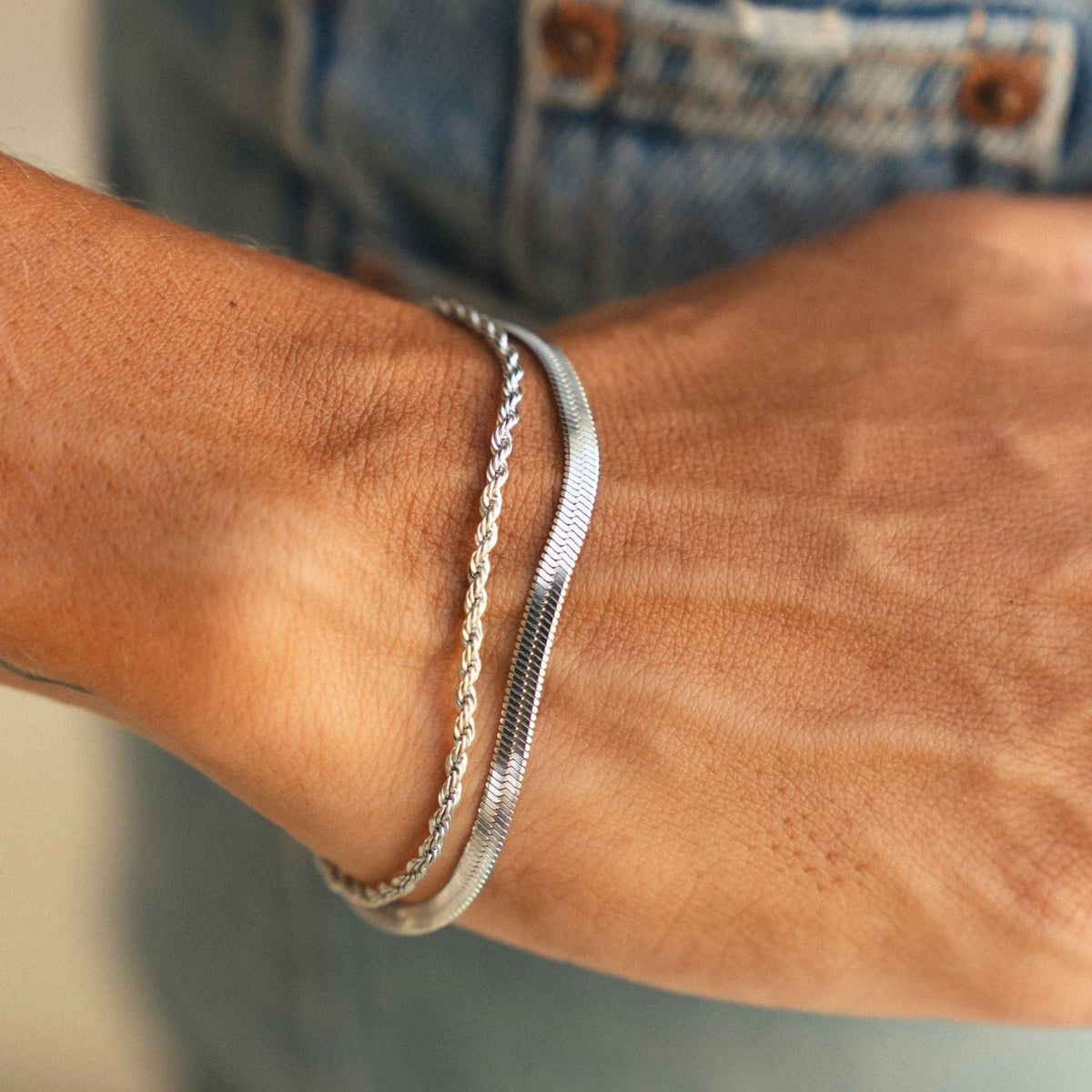 BRACCIALE A STRATI